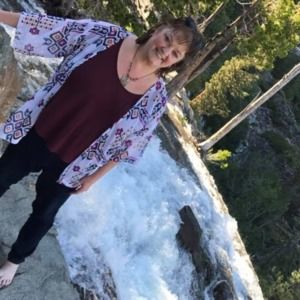 Meet your Posher, Lisa